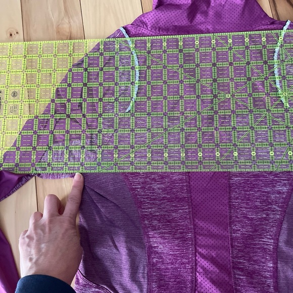 Featherweight Hybrid Jacket Dew Berry Black - Picture 7 of 10